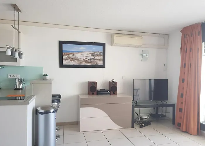 Spacieux A Avec Piscine Partagee 68 M² *