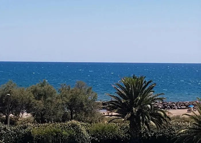 Spacieux à Avec Piscine Partagée 68 M² * Agde